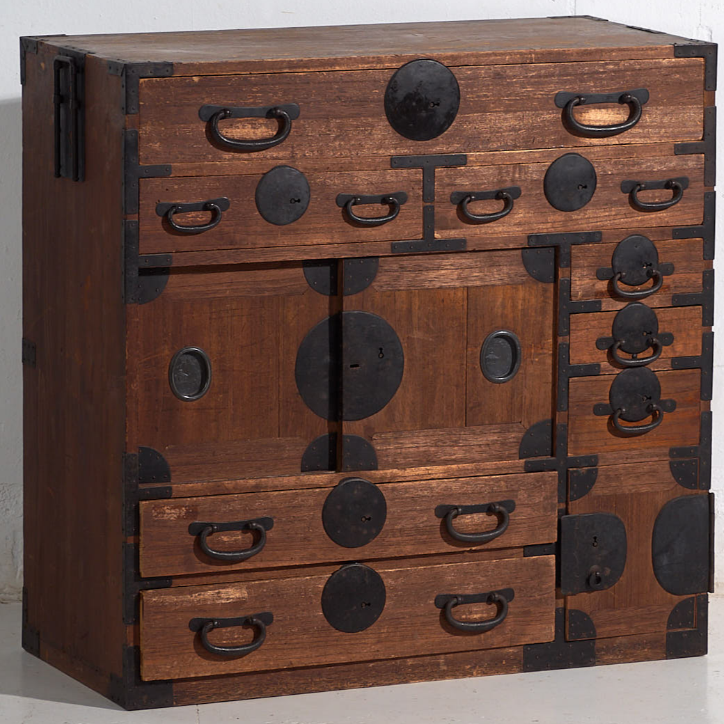 Antiques & Collectibles - Tansus