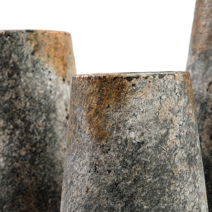 The Spooky Vase - Antique Grey - M
