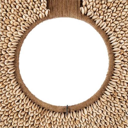 Réunion Shell on Stand - Natural