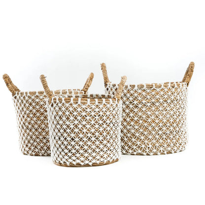The Cross-Stitched Macramé Basket - M