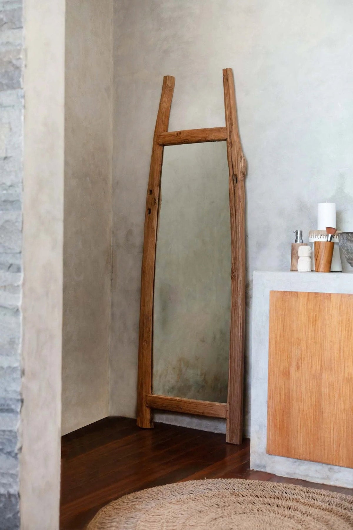 The Fabulook Dressing Room Mirror - Natural