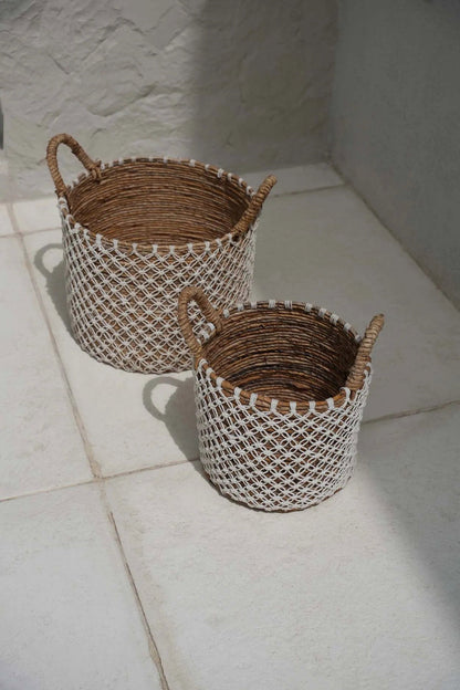 The Cross-Stitched Macramé Basket - M