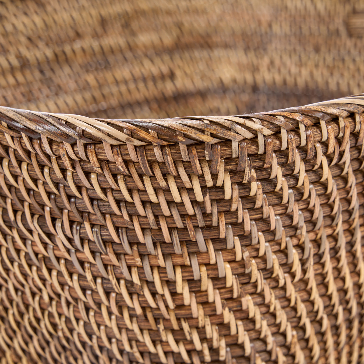 The Hannah Laundry Basket - Natural Brown - L