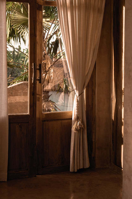 The Cone Shell Tassel - Natural White