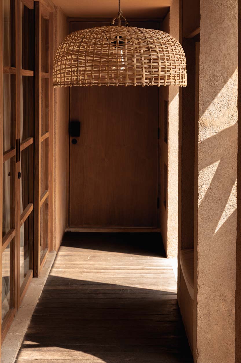 The Cloche Pendant - Natural