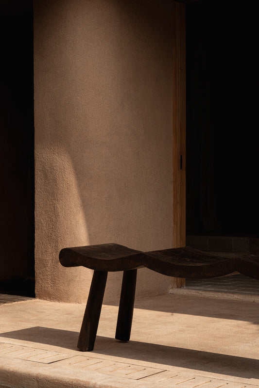 The Lombok Wave Bench - Dark Walnut - M