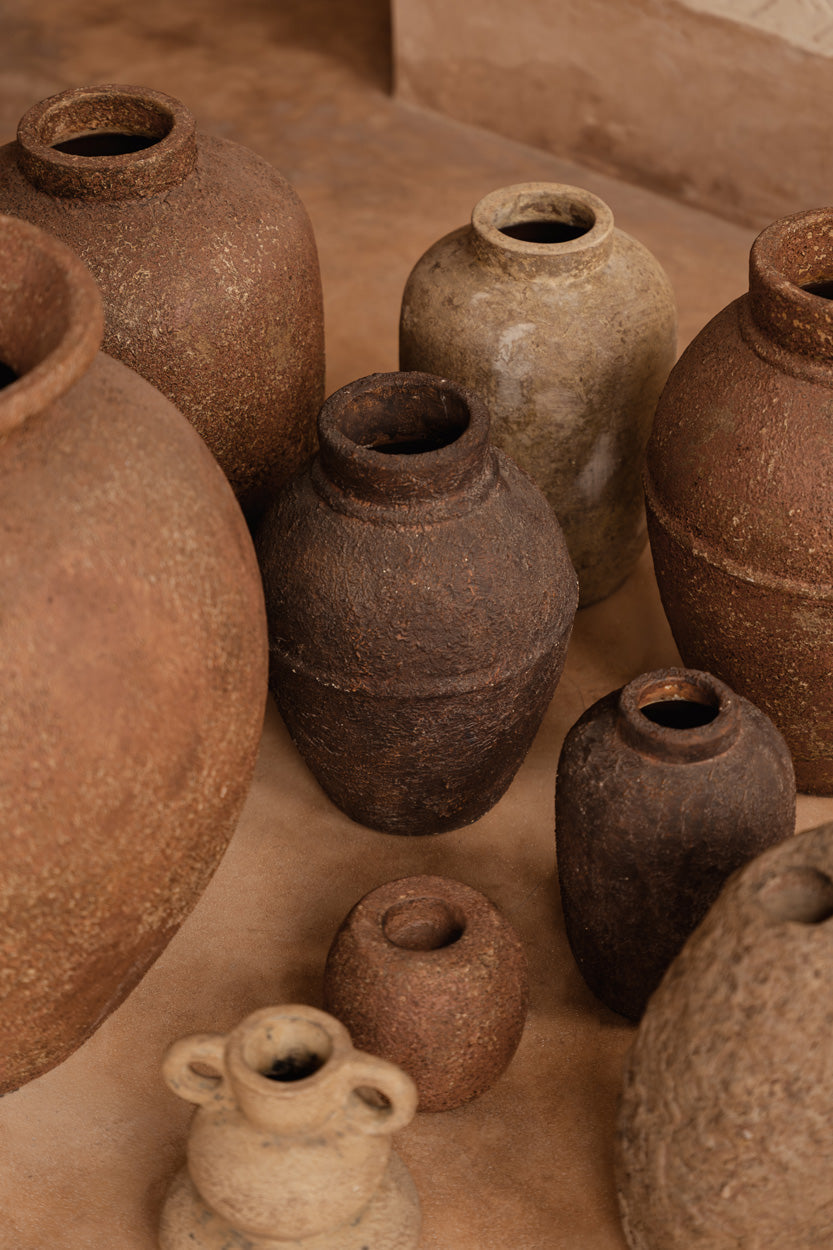 The Clay Echo Vase - Cream - M