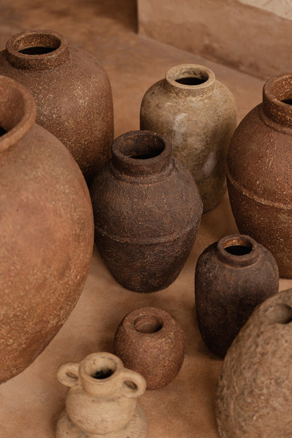 The Clay Echo Vase - Cream - M