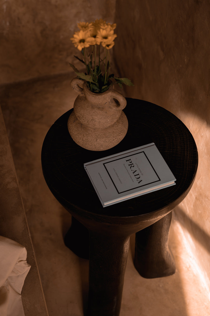 The Earthen Balance Vase - Sand - S