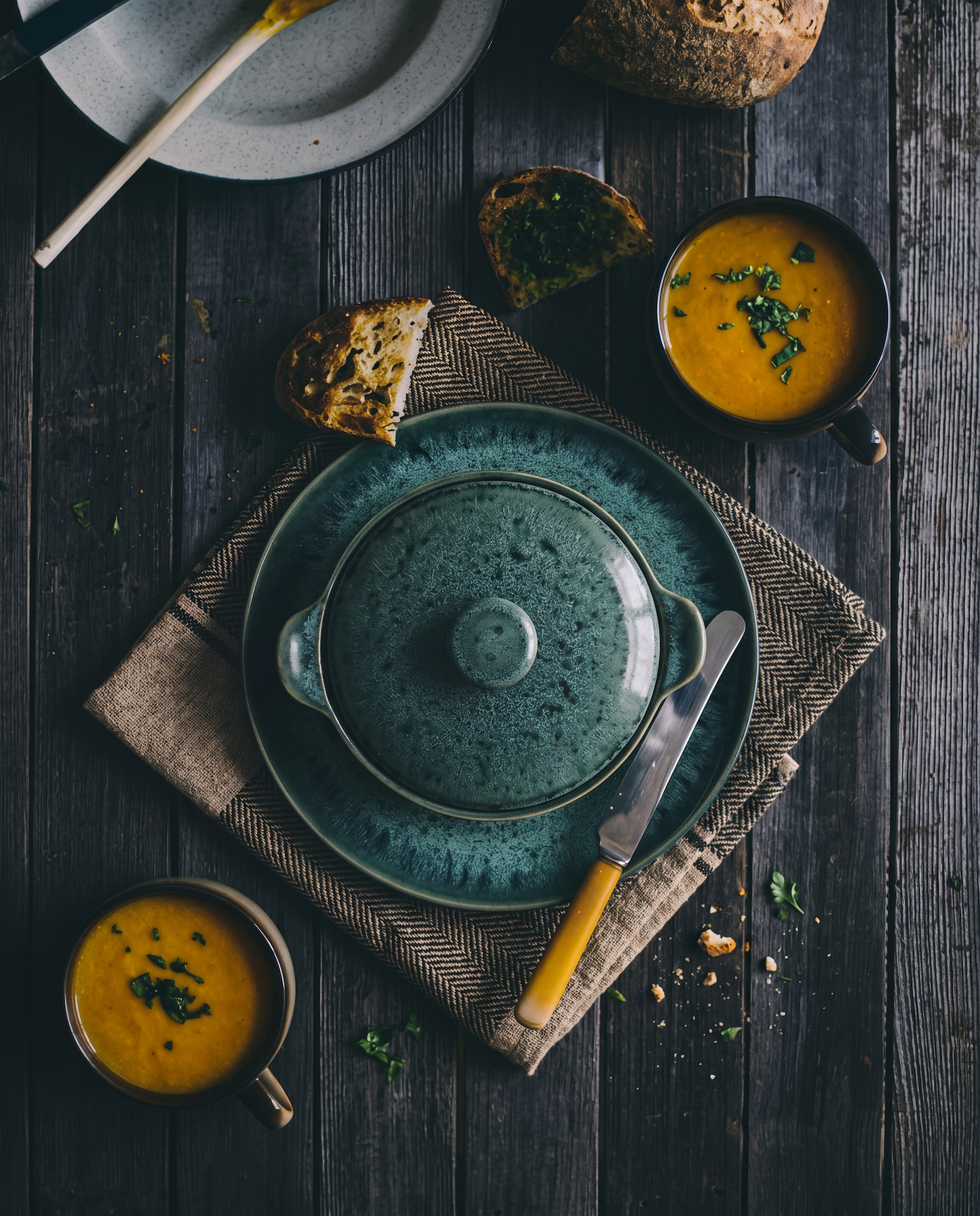 The Aqua Dinner Plate