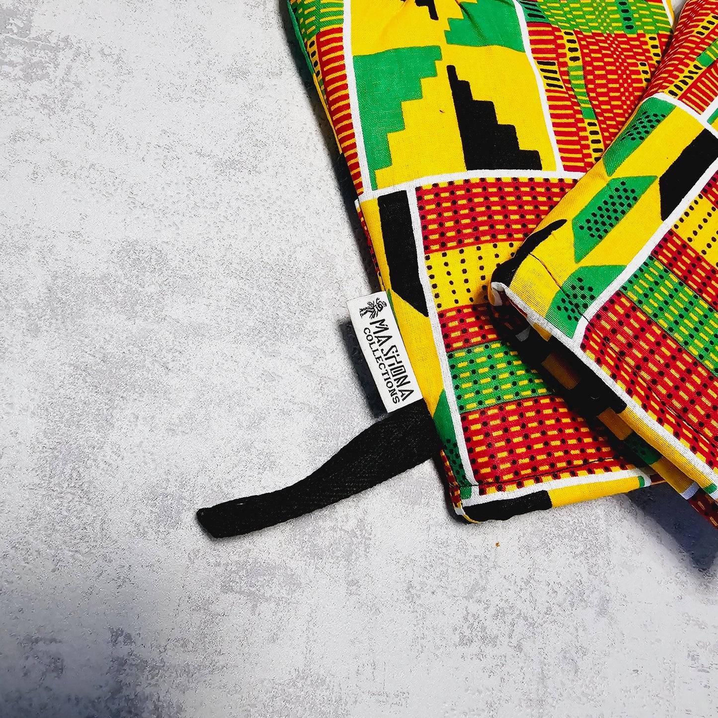 Set of 2 Oven Gloves | African Print 100% Cotton Fabric-1