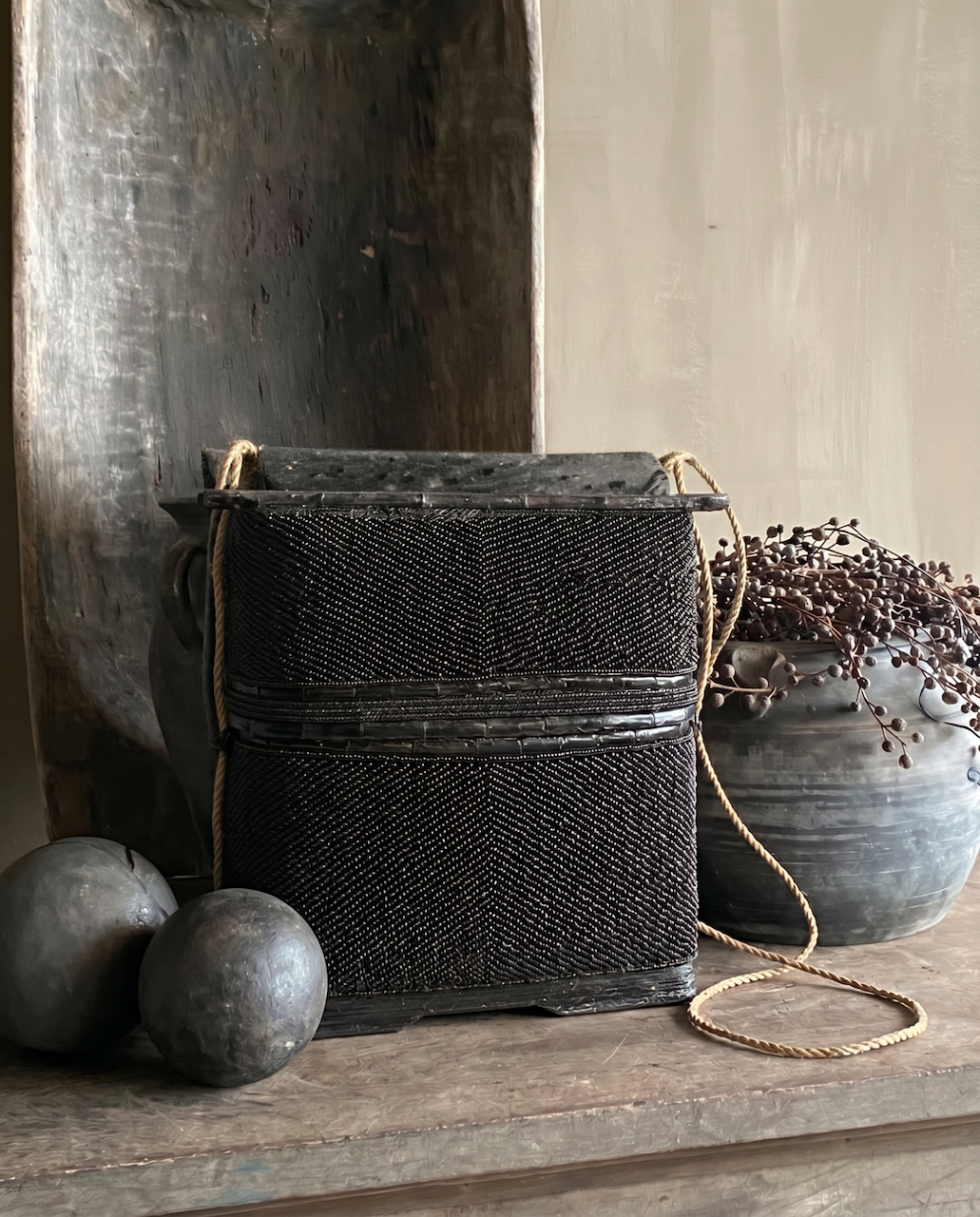 The Beaded Treasure Box - Black
