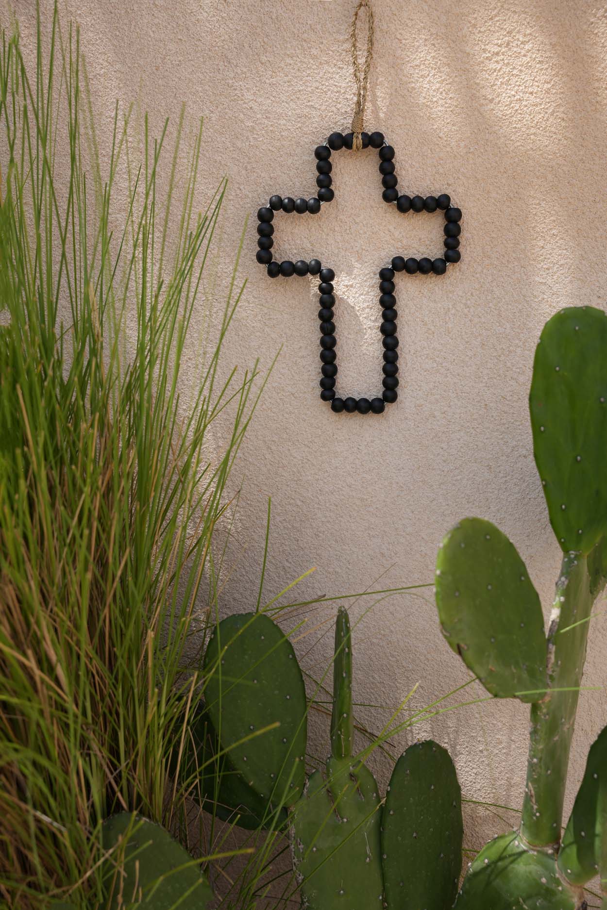 The Wooden Cross - Black