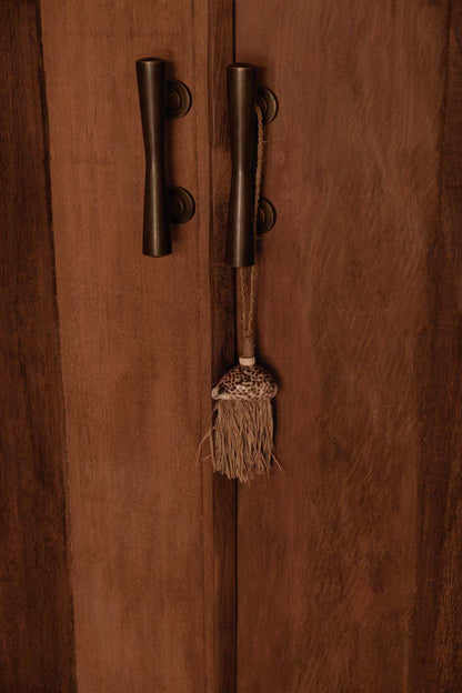 The Raffia Lupina Tassel - Natural