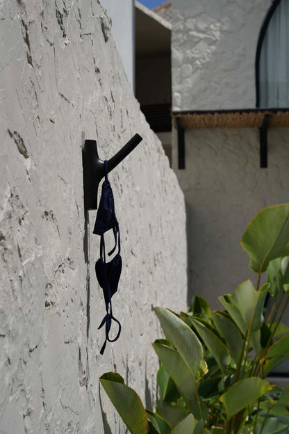 The Hook - Black