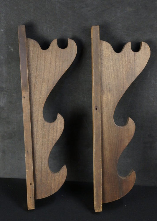 Dojyo spear hanger 1950